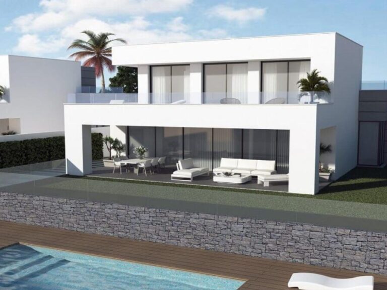 VILLAS DUQUESA GOLF&BEACH