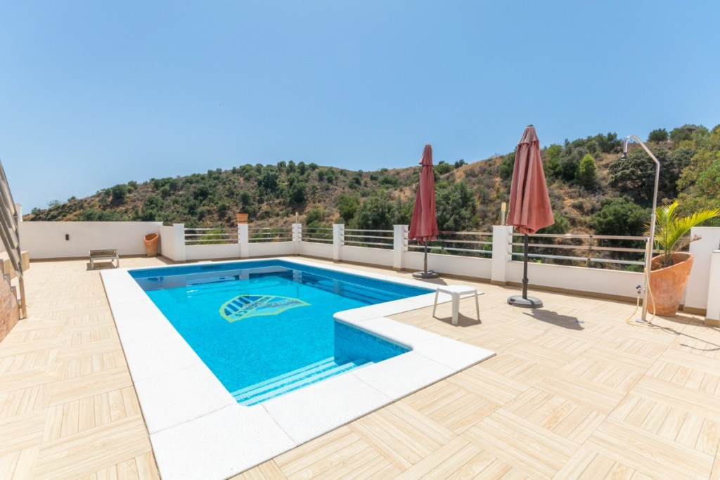 Detached Villa - ID R2961143 - Image 4