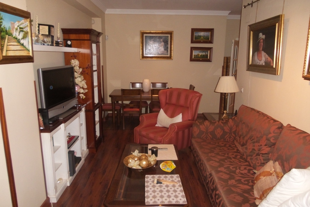 Middle Floor Apartment - ID R3119527 - Image 7