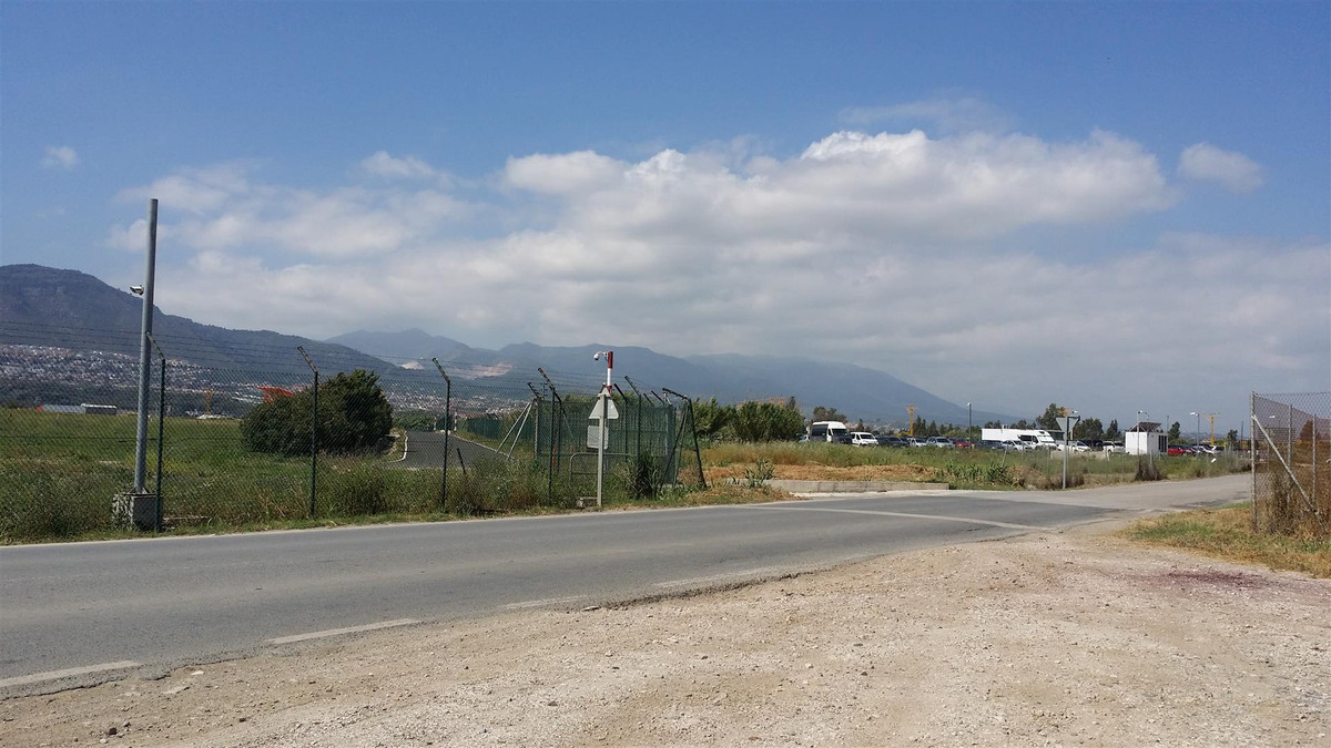 Land - ID R3176794 - Image 4