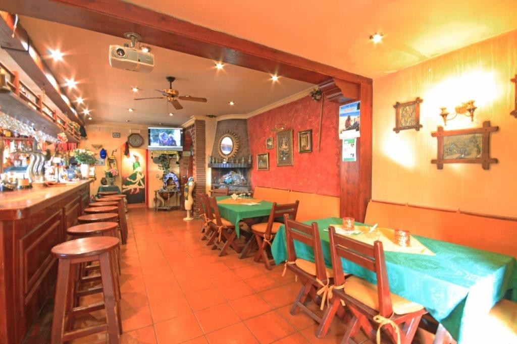 Restaurant - ID R3200449 - Image 8