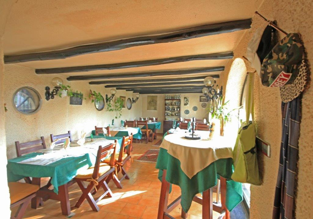 Restaurant - ID R3200449 - Image 10