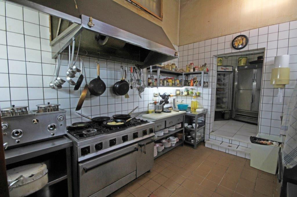 Restaurant - ID R3200449 - Image 11