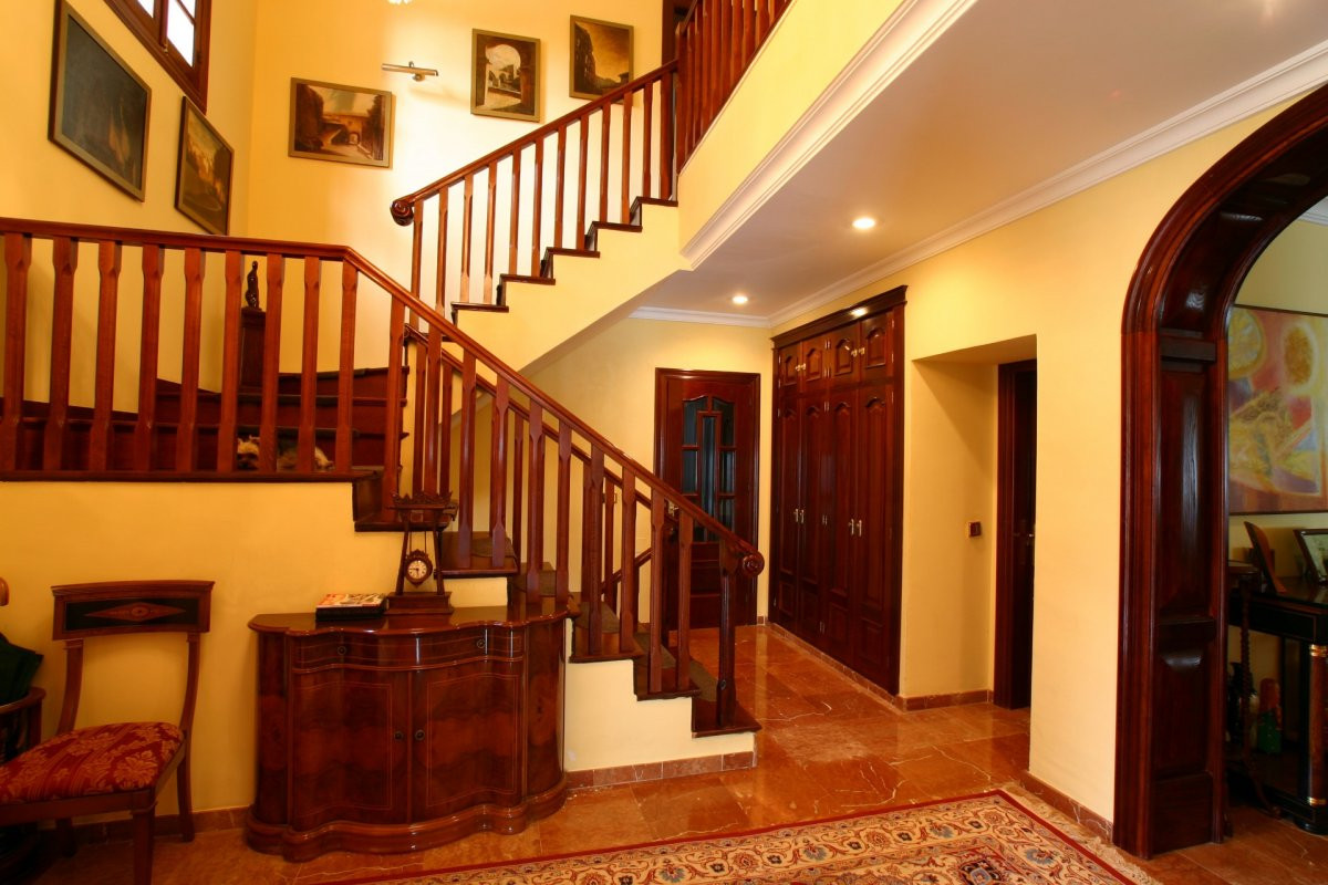Detached Villa - ID R3202114 - Image 11