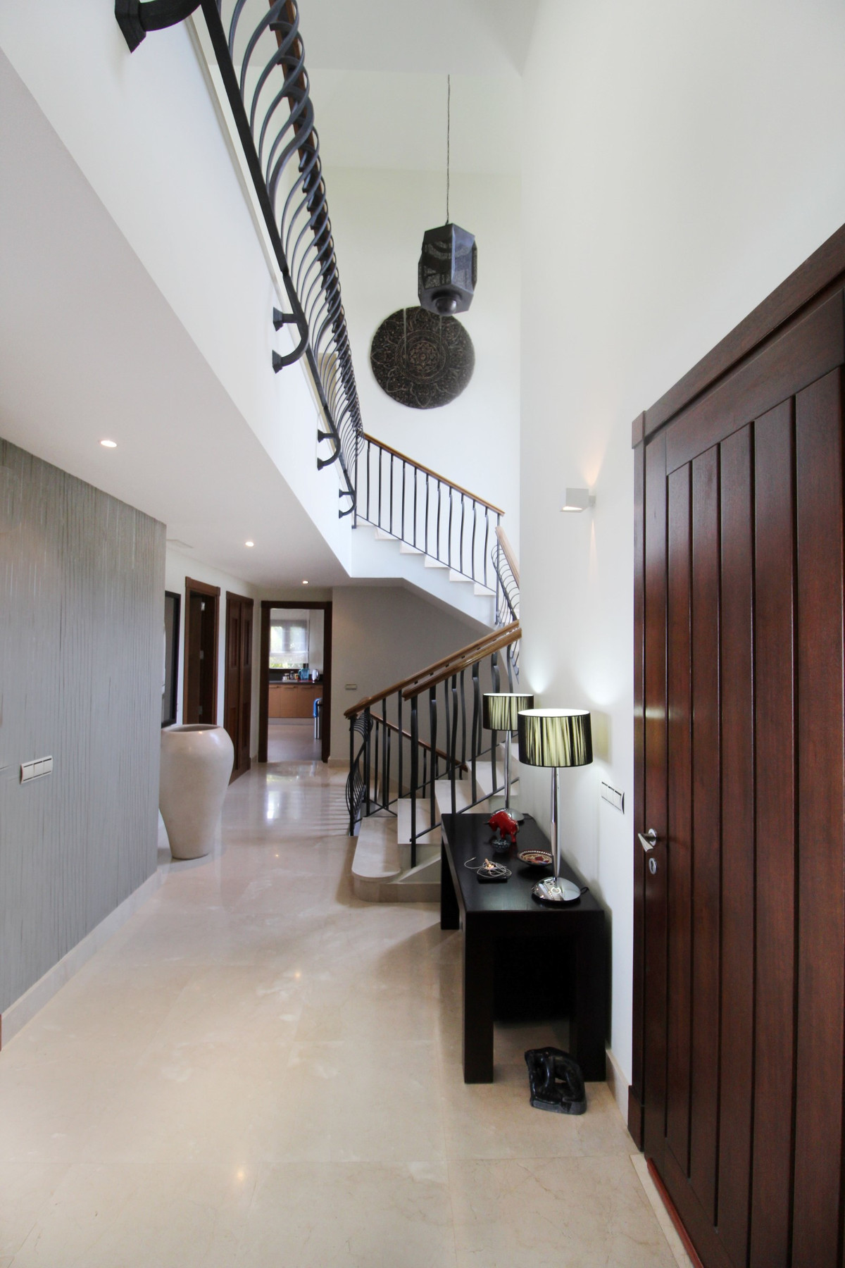 Detached Villa - ID R3250426 - Image 9
