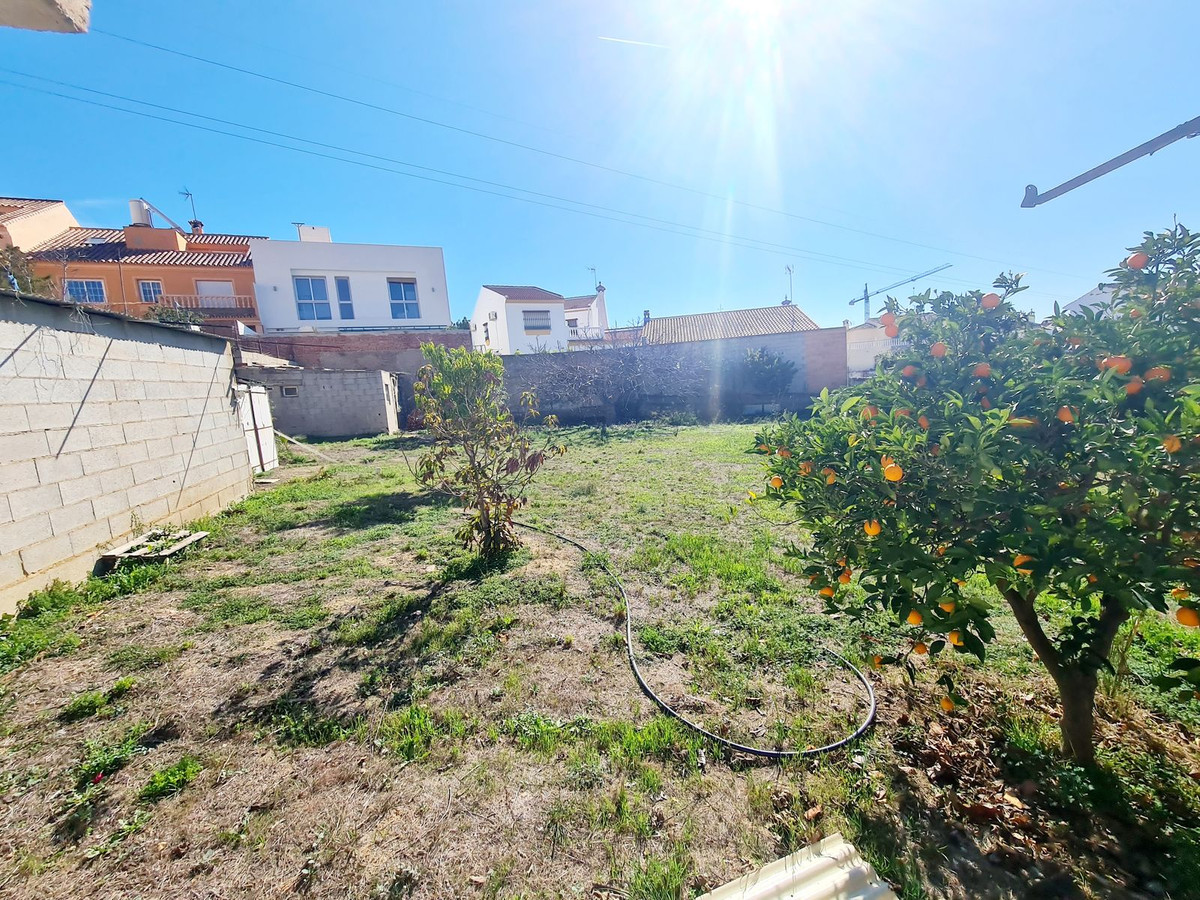 Residential Plot - ID R3254710 - Image 4