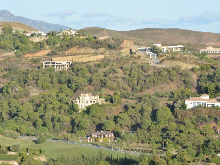 Residential Plot - ID R3328585