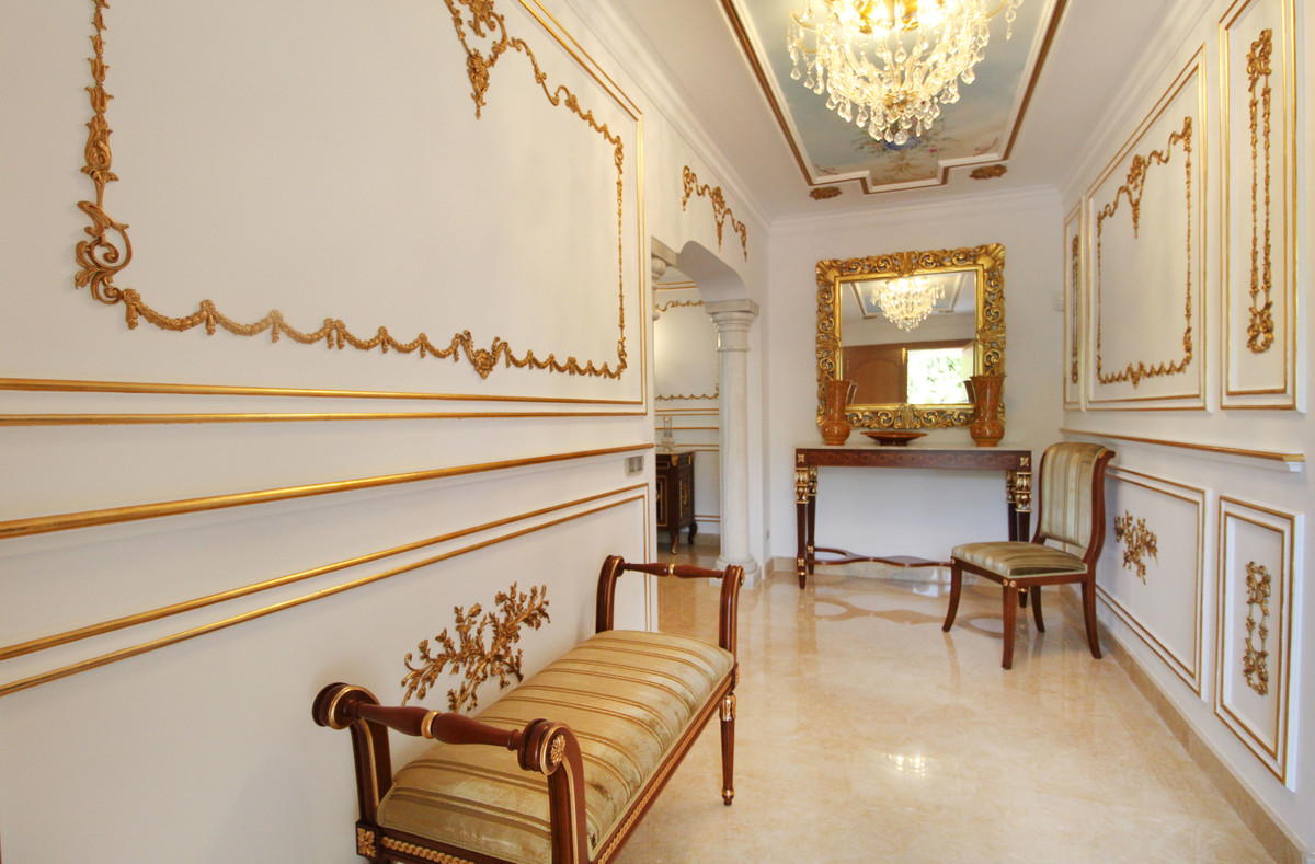 Detached Villa - ID R3333502 - Image 7
