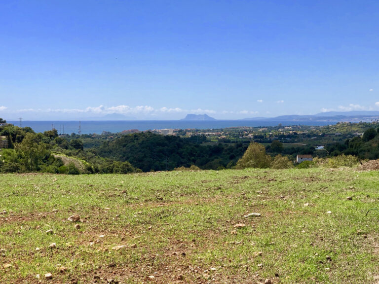 Residential Plot - ID R3375838