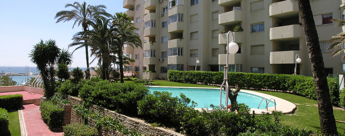 Penthouse - ID R3454105 - Image 7