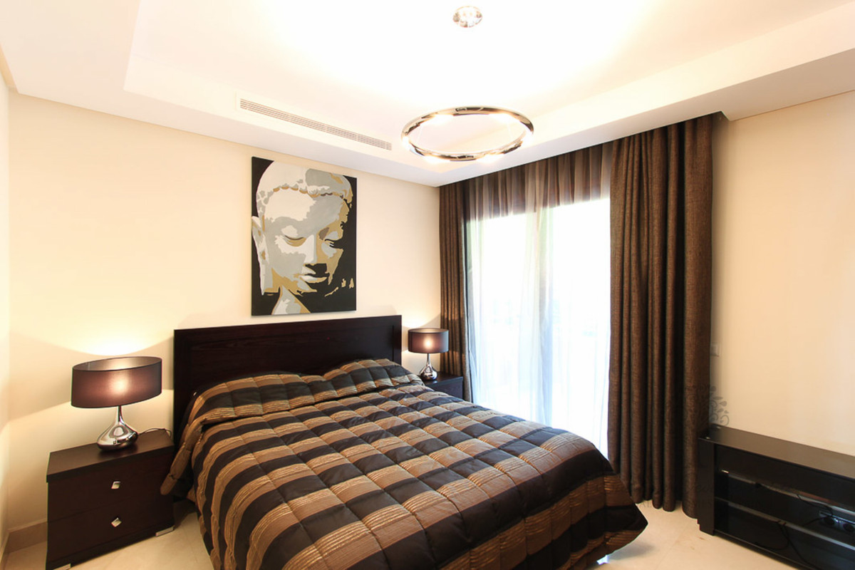 Ground Floor Apartment - ID R3461908 - Image 10