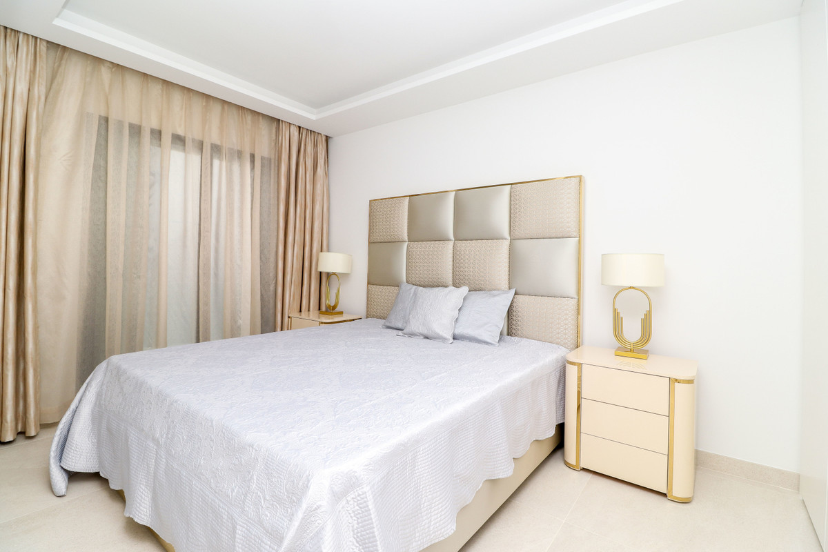 Townhouse - ID R3534511 - Image 15
