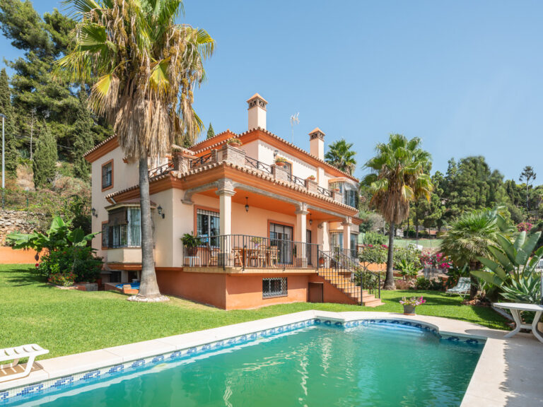 Detached Villa - ID R3550327