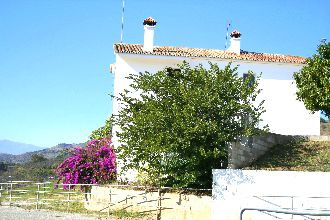 Detached Villa - ID R457566 - Image 3