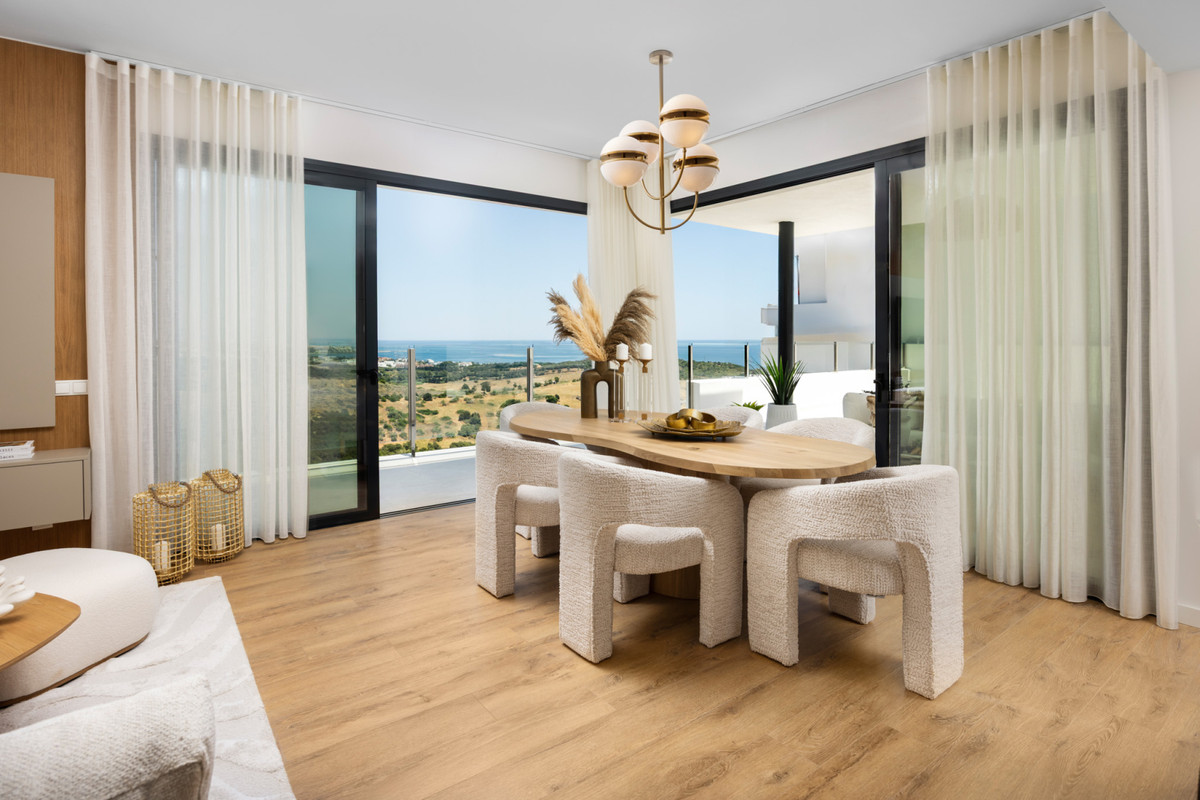 Ground Floor Apartment - ID R3607109 - Image 10