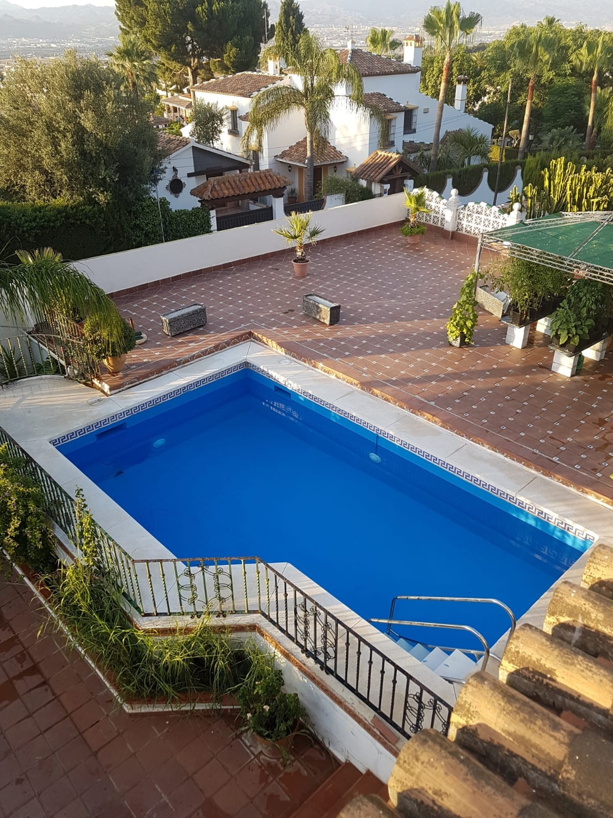 Detached Villa - ID R3611432 - Image 8