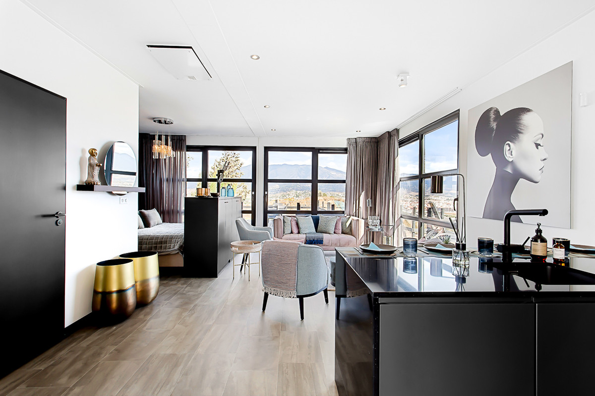 Ground Floor Apartment - ID R3649799 - Image 7