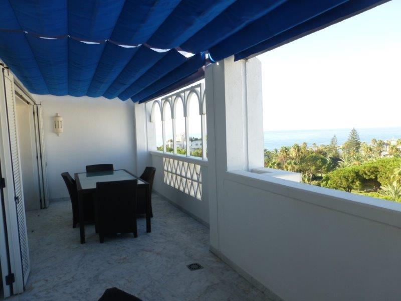 Penthouse - ID R1965587 - Image 4