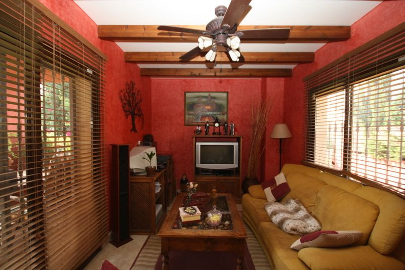 Detached Villa - ID R2036289 - Image 10