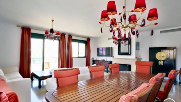 Penthouse - ID R111747