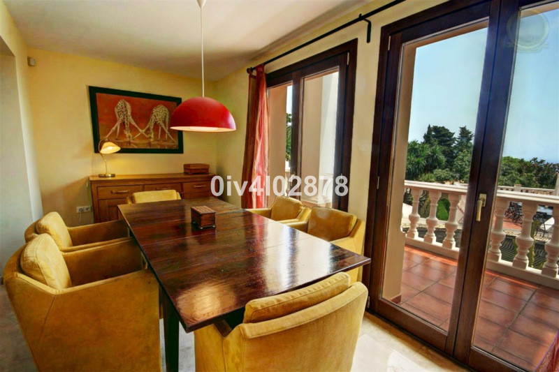 Detached Villa - ID R2139857 - Image 7