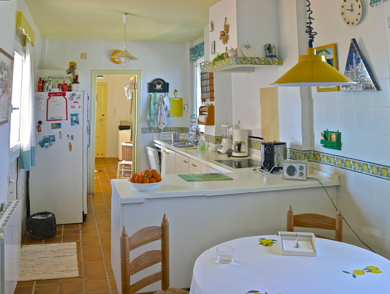 Detached Villa - ID R2171156 - Image 5