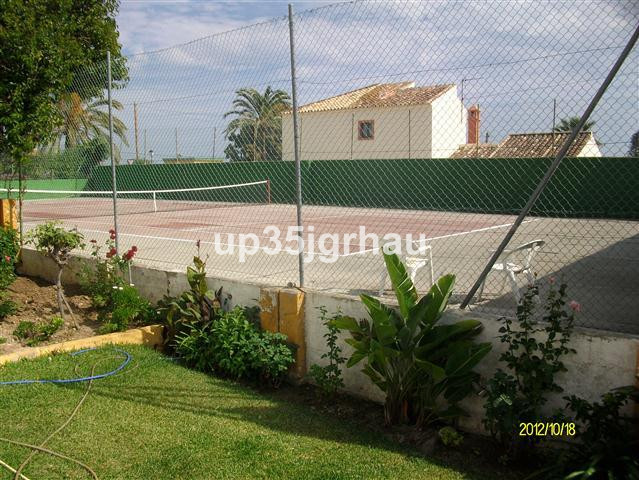 Detached Villa - ID R2175869 - Image 4