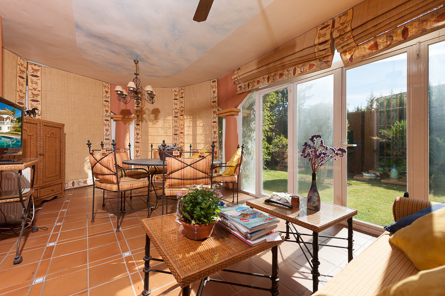 Detached Villa - ID R114829 - Image 3