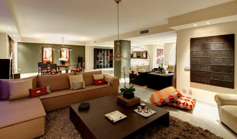 Penthouse - ID R2268905 - Image 6