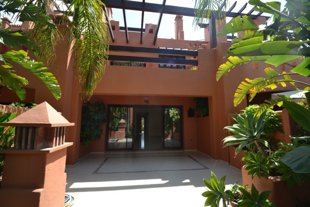 Semi-Detached House - ID R2269028