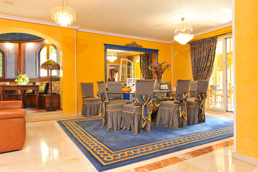 Detached Villa - ID R114829 - Image 9