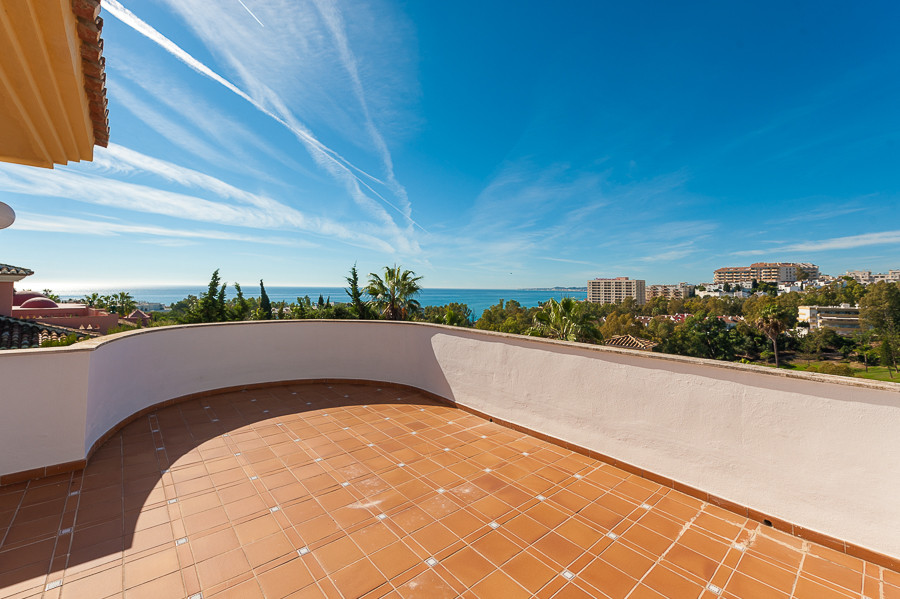 Detached Villa - ID R114829 - Image 12