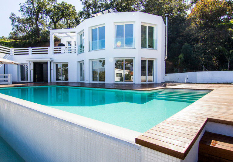 Detached Villa - ID R2379206
