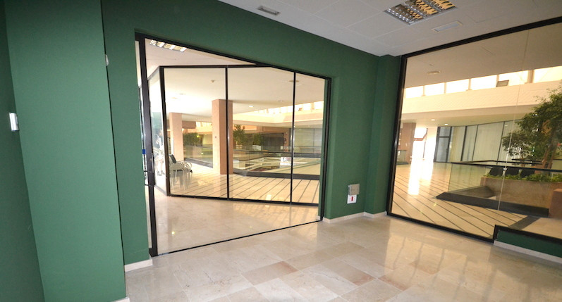 Office - ID R2558378 - Image 2