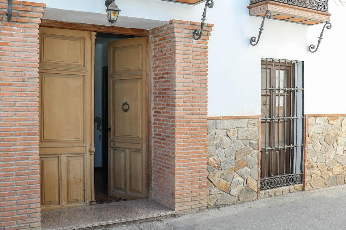 Townhouse - ID R2785172 - Image 5