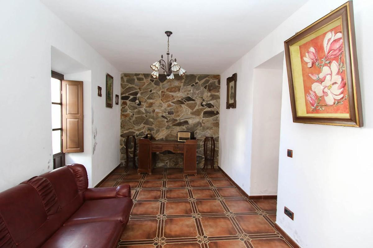Townhouse - ID R2785172 - Image 7