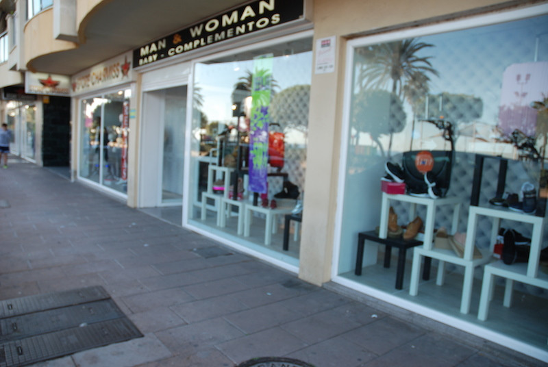 Shop - ID R2849219 - Image 3