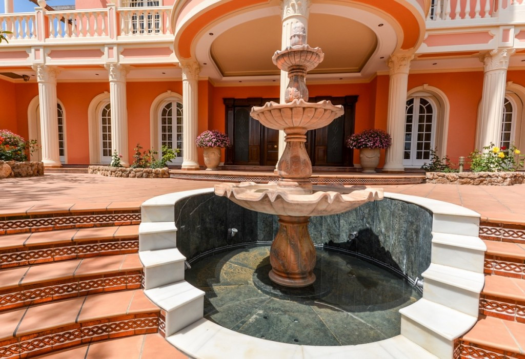 Detached Villa - ID R2899148 - Image 9