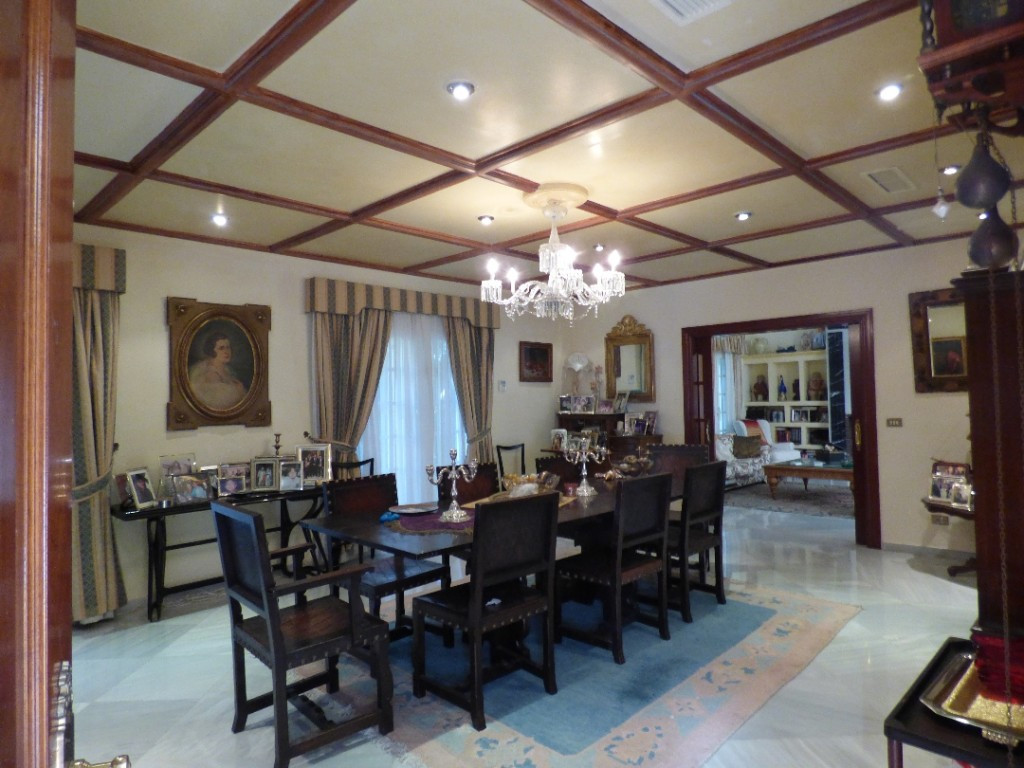 Detached Villa - ID R2941181 - Image 5
