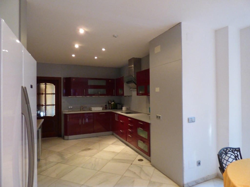 Detached Villa - ID R2941181 - Image 7