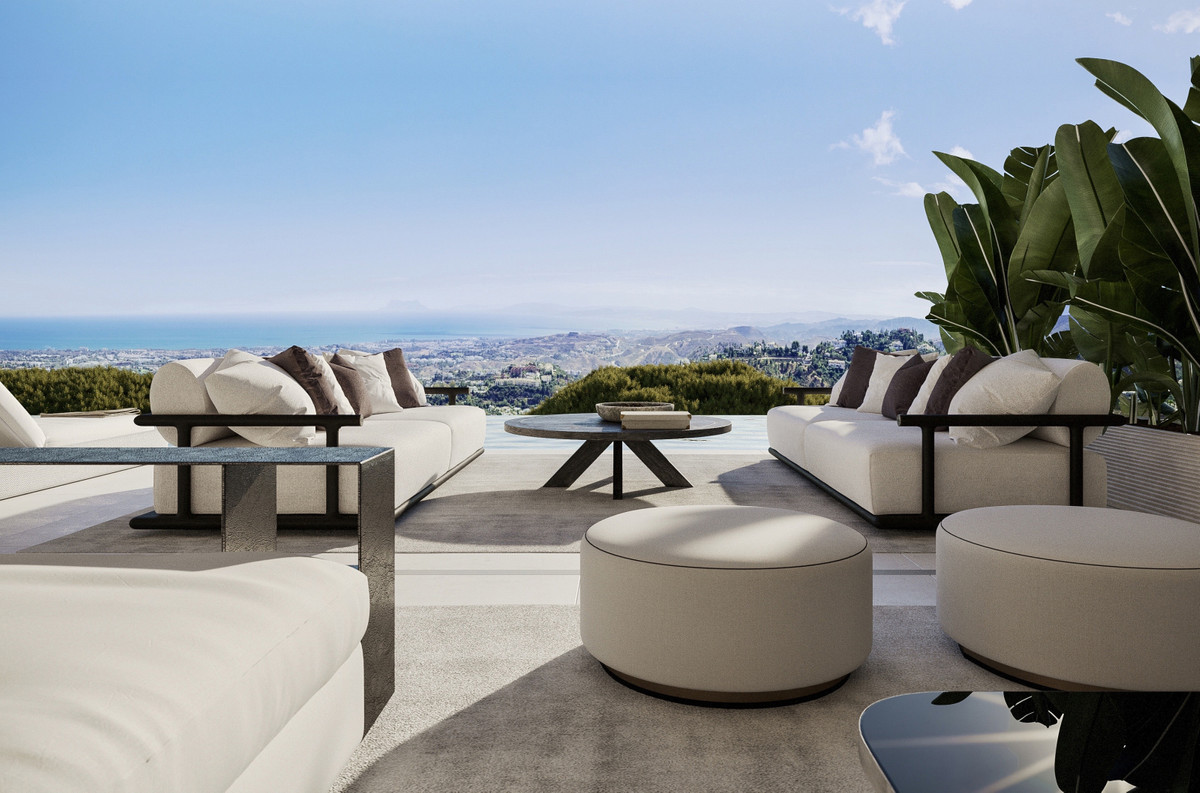 Detached Villa - ID R3687095 - Image 2